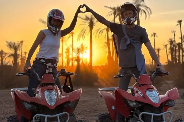 Planen Sie Ihren Traumurlaub in Marokko mit MarokkoReisen. Entdecken Sie maßgeschneiderte Rundreisen